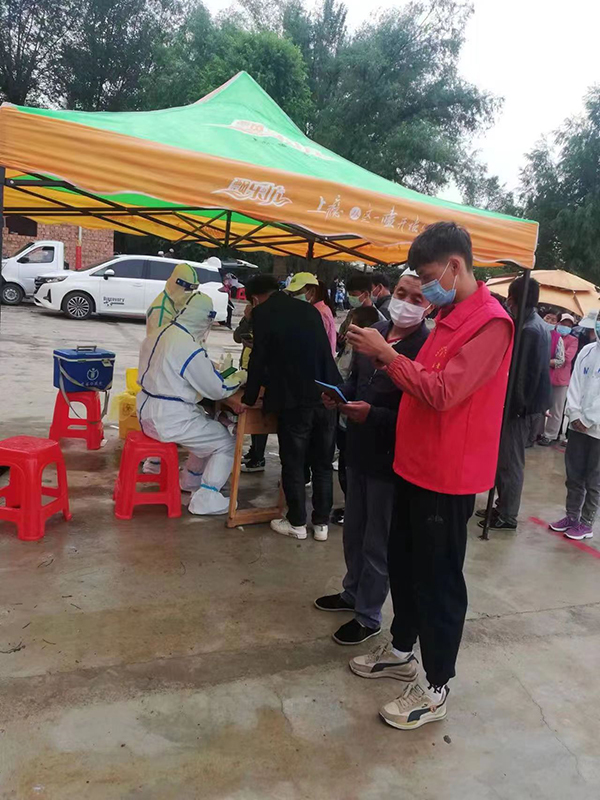 1659103931334443.jpg 21语教1班杨俊鹏1.jpg