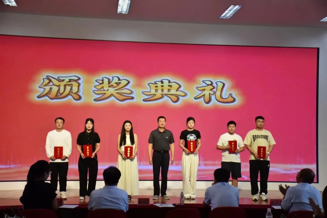2024届beat365中文唯一官网优秀毕业生代表